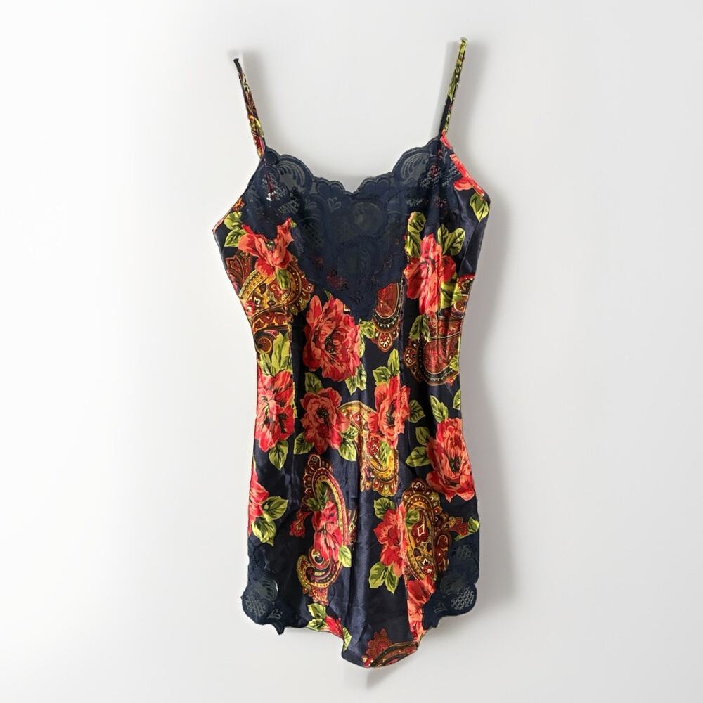 Vtg Victorias Secret Liquid Satin Chemise Slip Small Floral Gold Label Glossy